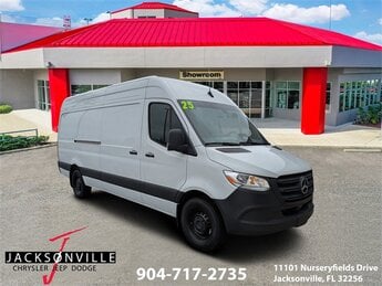 2025 Mercedes-Benz Sprinter 2500 Van 3 Door 2.0L I4 Diesel Turbocharged High Output Engine