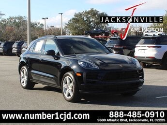 2021 Porsche Macan Automatic 4 Door AWD G 2.0L 4 Cylinder Engine2.0