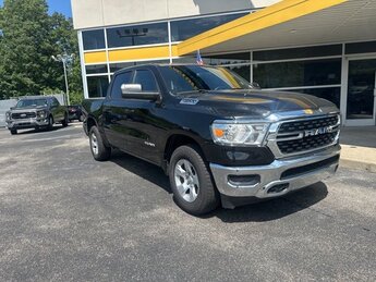 2023 Ram 1500 Big Horn 4X4 HEMI 5.7L V8 Multi Displacement VVT eTorque Engine Automatic