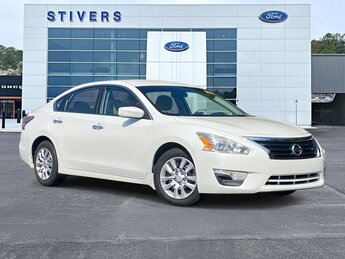 2015 Pearl White Nissan Altima 2.5 S 2.5L I4 DOHC 16V Engine Car 4 Door FWD