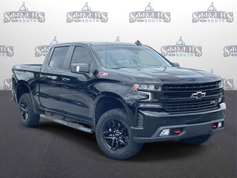 2021 Black Chevrolet Silverado 1500 LT Trail Boss Automatic 4 Door Truck