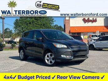 2015 Magnetic Ford Escape SE 4X4 Automatic 4 Door