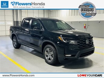 2025 Crystal Black Pearl Honda Ridgeline TrailSport Truck 3.5L V6 SOHC i-VTEC 24V Engine Automatic 4 Door