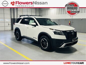 2025 Glacier White Nissan Pathfinder Rock Creek 4 Door 3.5L V6 DOHC Engine 4X4 Automatic