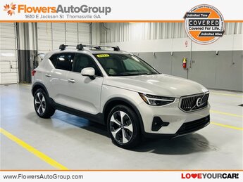 2023 Volvo XC40 Plus Bright Theme 4 Door Automatic SUV