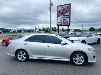 2013 Toyota Camry SE SE Car 2.5L I4 178hp 170ft. lbs. Engine FWD 4 Door Automatic