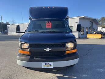 2008 Dark Blue Metallic Chevrolet Express Van G3500 C7N Truck Automatic Duramax 6.6L V8 Turbodiesel Engine