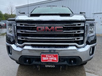 2022 Onyx Black GMC Sierra 3500HD SLE 6.6L V8 Engine 2 Door Automatic 4X4