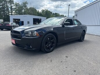 2014 Dodge Charger RT RWD Car HEMI 5.7L V8 Multi Displacement VVT Engine Automatic 4 Door