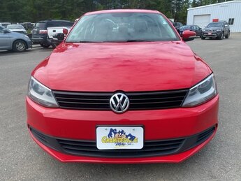 2014 Volkswagen Jetta SE Automatic 4 Door FWD Car