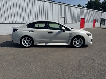 2018 Subaru WRX Limited 2.0L DOHC Intercooled Turbocharged Engine AWD 4 Door Car