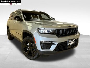 2025 Jeep Grand Cherokee Limited Automatic 4 Door SUV 3.6L V6 24V VVT Engine