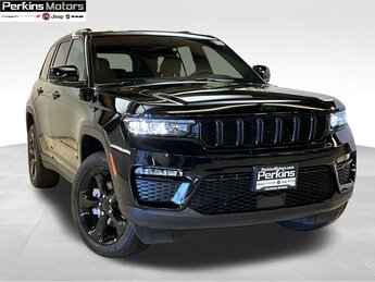 2025 Diamond Black Crystal Pearlcoat Jeep Grand Cherokee Limited Automatic 4 Door 3.6L V6 24V VVT Engine 4X4