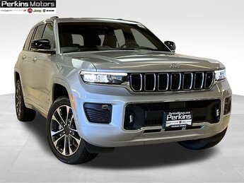 2025 Jeep Grand Cherokee Overland 4X4 3.6L V6 24V VVT Engine Automatic SUV 4 Door