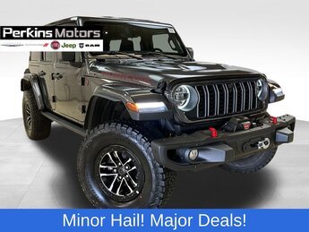 2025 Granite Crystal Metallic Clearcoat Jeep Wrangler Rubicon X 2.0L I4 DOHC Engine SUV 4X4 4 Door
