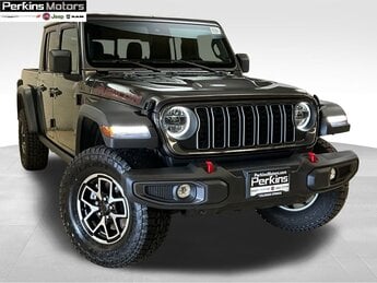 2025 Granite Crystal Metallic Clearcoat Jeep Gladiator Rubicon Truck 3.6L V6 24V VVT Engine Automatic 4 Door