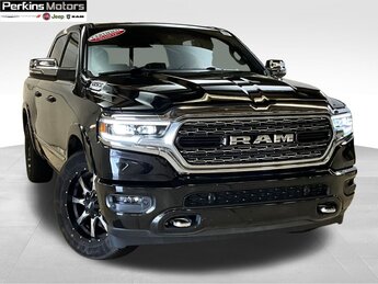 2023 Diamond Black Crystal Pearlcoat Ram 1500 Limited Automatic Truck HEMI 5.7L V8 Multi Displacement VVT eTorque Engine 4 Door