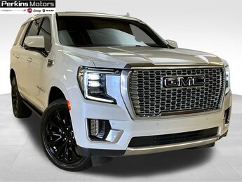 2022 White Frost Tricoat GMC Yukon Denali SUV 4X4 Automatic 4 Door