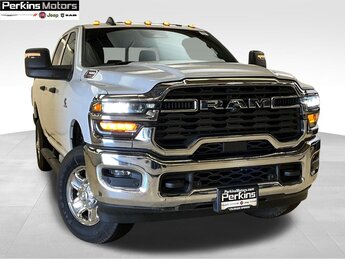 2025 Ram 3500 Tradesman 6.7L I6 Engine Truck 4X4 4 Door Automatic