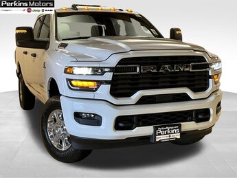 2025 Ram 3500 Big Horn 4X4 Automatic Truck