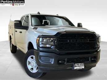 2024 Ram 3500 Tradesman Truck 4X4 6.4L V8 Engine