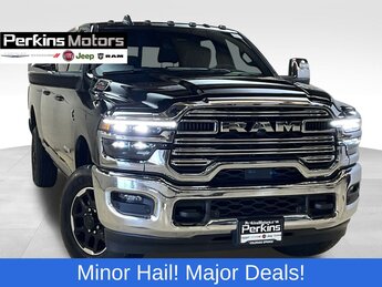 2025 Diamond Black Crystal Pearlcoat Ram 2500 Laramie Automatic 6.7L I6 Engine Truck