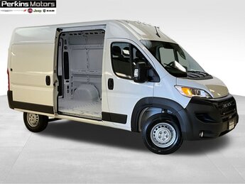 2025 Bright White Clearcoat Ram ProMaster 1500 Base Automatic 3 Door FWD