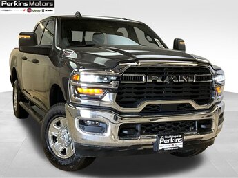 2025 Granite Crystal Metallic Clearcoat Ram 2500 Tradesman 6.4L V8 Engine Truck Automatic 4X4