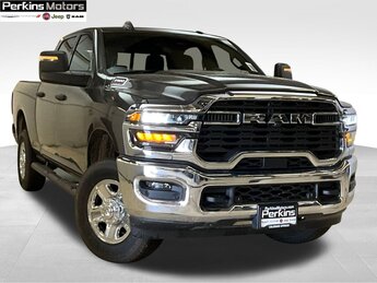 2025 Ram 2500 Tradesman 4X4 Automatic 6.4L V8 Engine Truck 4 Door