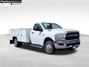 2024 Ram 3500 Tradesman 2 Door 4X4 Cummins 6.7L I6 Turbodiesel Engine Chassis Cab