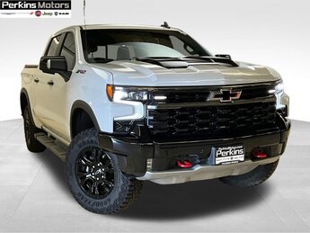 2024 Summit White Chevrolet Silverado 1500 ZR2 Truck 4X4 4 Door