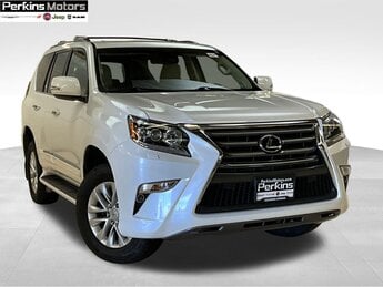 2015 White Lexus GX 460 4 Door SUV Automatic 4X4 4.6L V8 DOHC Dual VVT-i 32V Engine