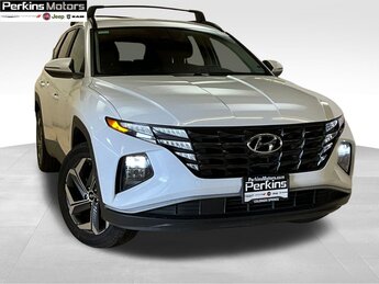 2022 White Pearl Hyundai Tucson Plug-In Hybrid SEL SUV AWD Automatic 4 Door I4 Engine