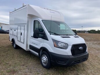 2024 Oxford White Ford Transit-350 Base Automatic 2 Door Specialty Vehicle Cutaway