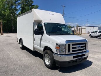 2025 Ford E-350SD Base Cutaway Automatic RWD 7.3L V8 Premium-Rated Engine Specialty Vehicle Cutaway 2 Door