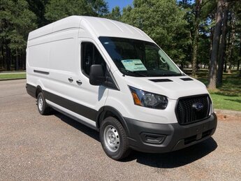 2025 Oxford White Ford Transit-250 Base Van Automatic 3 Door 3.5L PFDi V6 Engine RWD