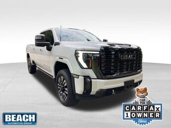2024 White Frost Tricoat GMC Sierra 2500HD Denali Ultimate Truck Automatic Duramax 6.6L V8 Turbodiesel Engine