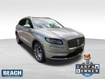 2022 Silver Radiance Metallic Clearcoat Lincoln Nautilus Reserve Automatic SUV 2.0L Turbocharged Engine AWD 4 Door