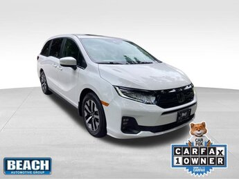 2025 Platinum White Pearl Honda Odyssey EX-L 4 Door Van 3.5L V6 SOHC i-VTEC 24V Engine Automatic