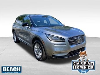 2022 Silver Radiance Metallic Clearcoat Lincoln Corsair Standard Automatic 4 Door SUV 2.0L I4 Engine