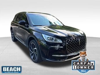 2023 Infinite Black Metallic Clearcoat Lincoln Corsair Reserve 2.0L Turbocharged Engine FWD 4 Door Automatic SUV
