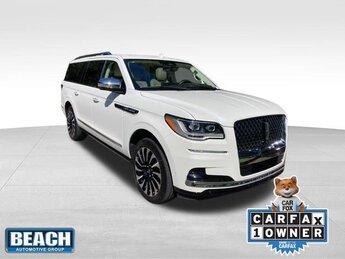 2024 Pristine White Metallic Tri-Coat Lincoln Navigator L Black Label 4 Door Automatic V6 Engine 4X4 SUV