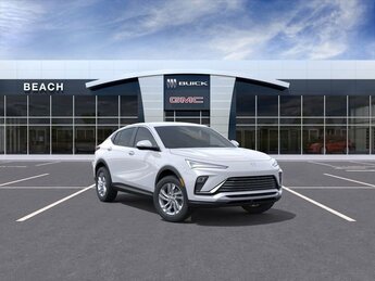 2025 Summit White Buick Envista Preferred 4 Door ECOTEC 1.2L Turbo engine FWD