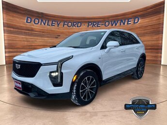 2024 Crystal White Tricoat Cadillac XT4 Sport 4 Door Automatic 2.0L I4 Turbocharged Engine AWD SUV