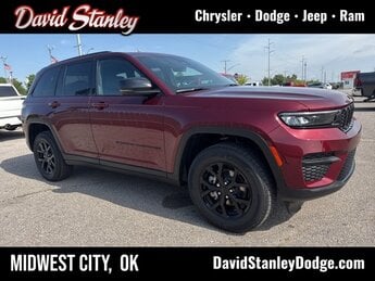 2025 Velvet Red Pearlcoat Jeep Grand Cherokee Altitude X 3.6L V6 24V VVT Engine SUV 4 Door RWD Automatic