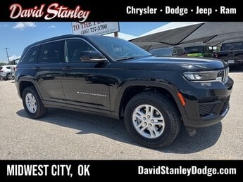 2025 Jeep Grand Cherokee Laredo Automatic 3.6L V6 24V VVT Engine SUV 4 Door 4X4