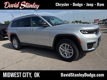 2025 Jeep Grand Cherokee L Laredo 4 Door Automatic 3.6L V6 24V VVT Engine SUV