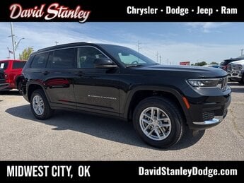 2025 Diamond Black Crystal Pearlcoat Jeep Grand Cherokee L Laredo SUV 3.6L V6 24V VVT Engine Automatic 4 Door RWD
