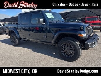 2025 Jeep Gladiator Sport 4 Door 4X4 Automatic 3.6L V6 24V VVT Engine Truck