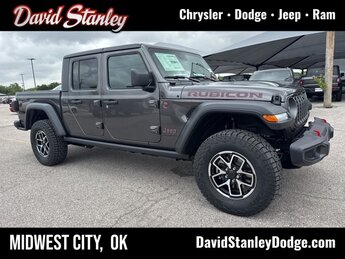 2025 Granite Crystal Metallic Clearcoat Jeep Gladiator Rubicon 4 Door 3.6L V6 24V VVT Engine Truck Automatic 4X4